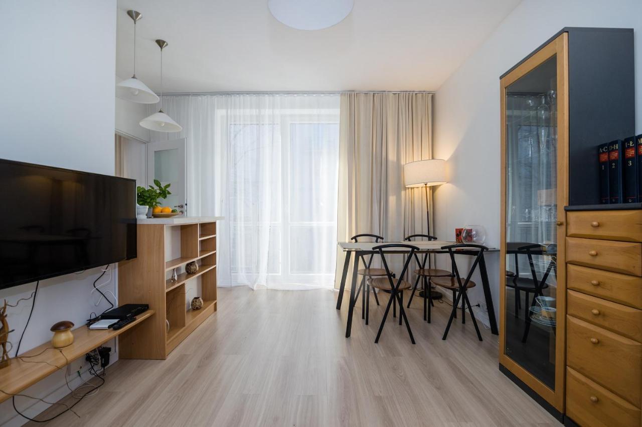 Shortstaypoland Plac Dabrowskiego B140 Warsaw Ngoại thất bức ảnh